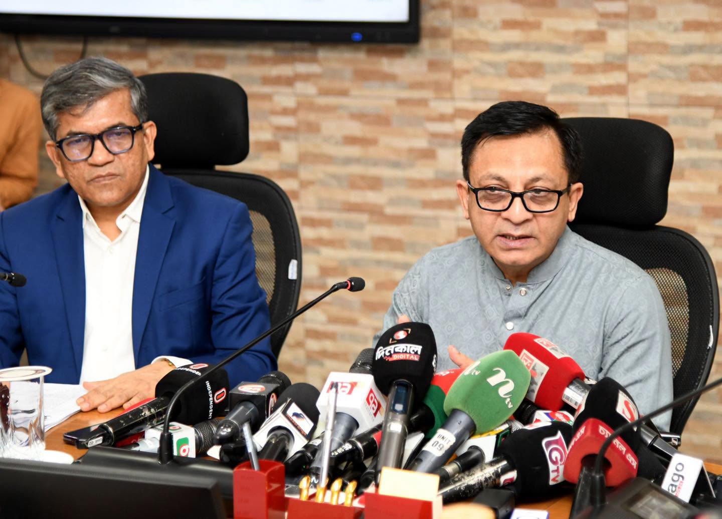 ৬৩.৪ বিলিয়ন ডলারের রপ্তানি লক্ষ্য ৬৩.৪ বিলিয়ন ডলারের রপ্তানি লক্ষ্য